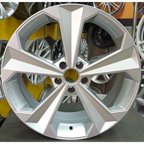 19X8.5 ÇIKMA JANT 5X108 ET 38 (KBA 51917)